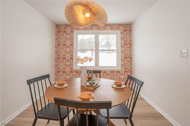 5429 Grove Road, New Franklin, OH 44216