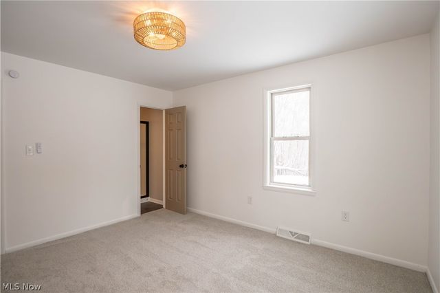 5429 Grove Road, New Franklin, OH 44216