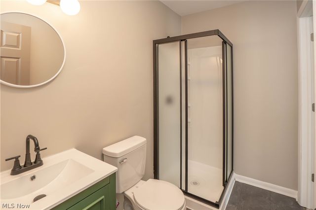 5429 Grove Road, New Franklin, OH 44216