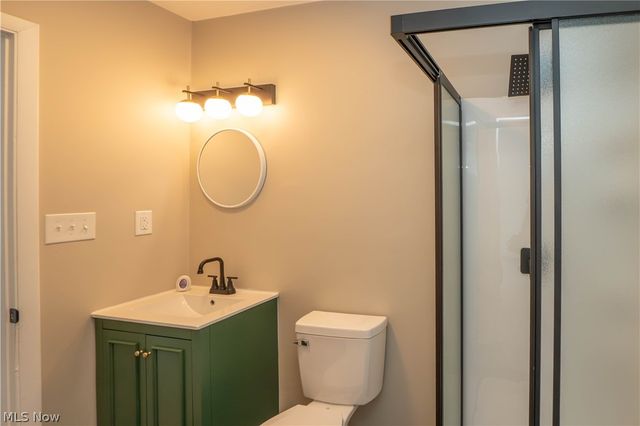 5429 Grove Road, New Franklin, OH 44216