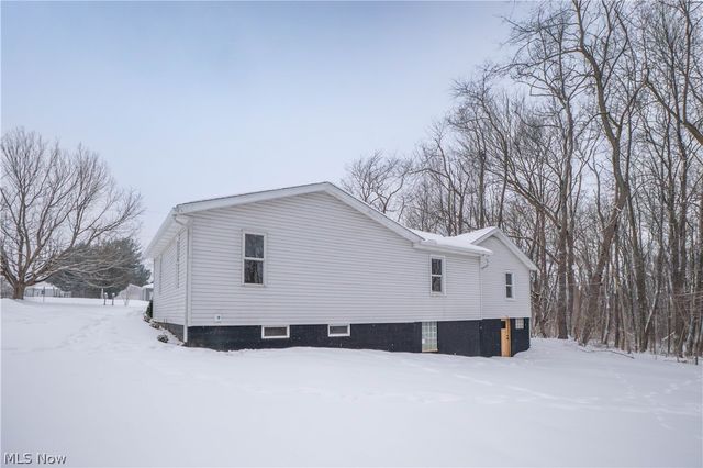 5429 Grove Road, New Franklin, OH 44216