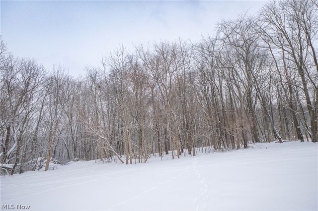 5429 Grove Road, New Franklin, OH 44216