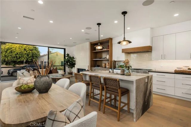 3601 Lake Avenue, Newport Beach, CA 92663