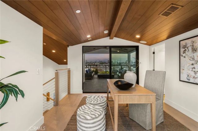 3601 Lake Avenue, Newport Beach, CA 92663