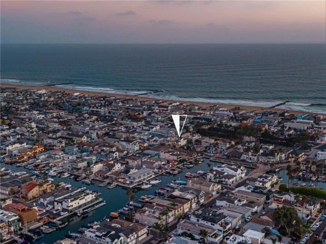 3601 Lake Avenue, Newport Beach, CA 92663