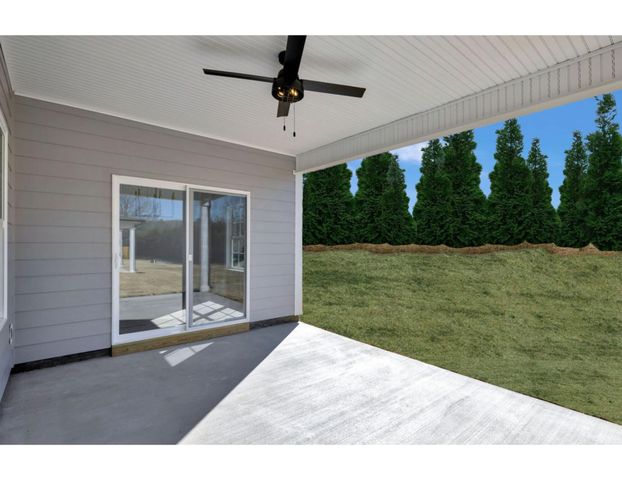 530 Winchester Drive 83, Rossville, GA 30741