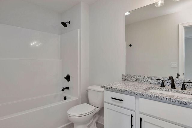 530 Winchester Drive 83, Rossville, GA 30741