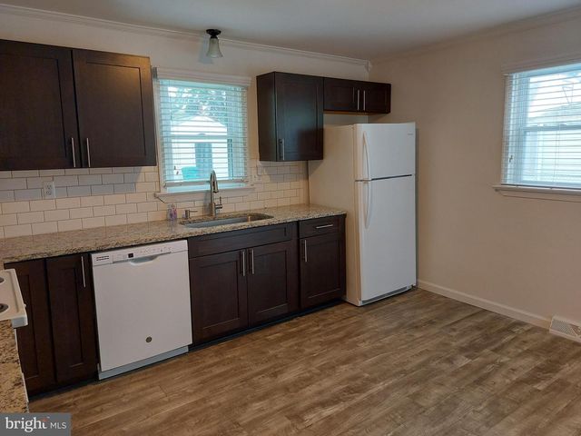 5021 VIRGINIA AVE, Harrisburg, PA 17109