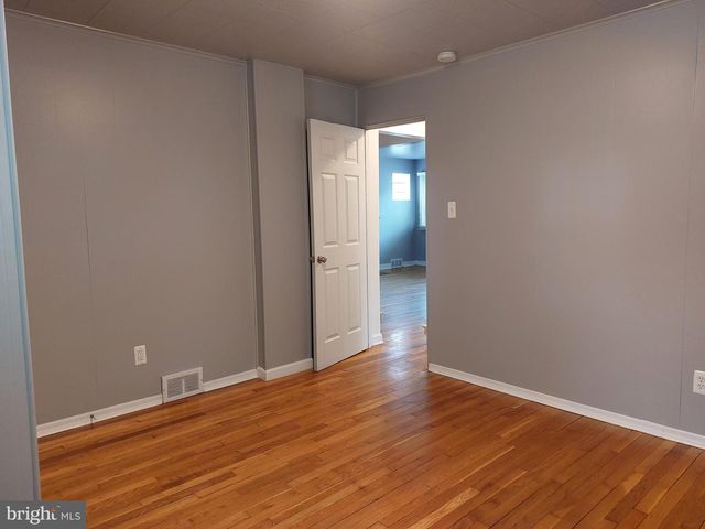 5021 VIRGINIA AVE, Harrisburg, PA 17109