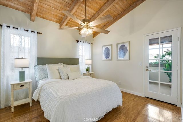 920 E Oceanfront, Newport Beach, CA 92661