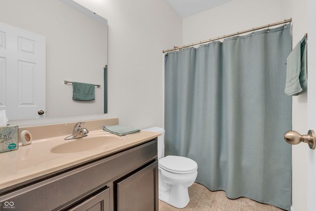 1059 Cherry Tree Lane, Greenwood, IN 46143