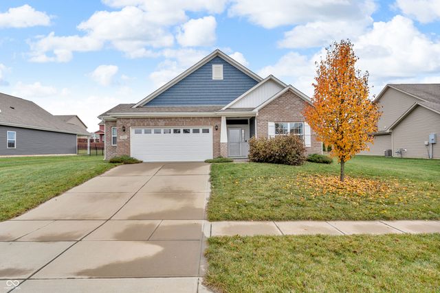 1059 Cherry Tree Lane, Greenwood, IN 46143