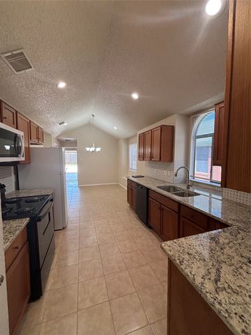 1615 Ariel Drive, Mesquite, TX 75181