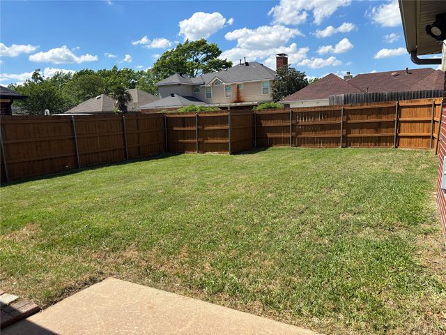 1615 Ariel Drive, Mesquite, TX 75181