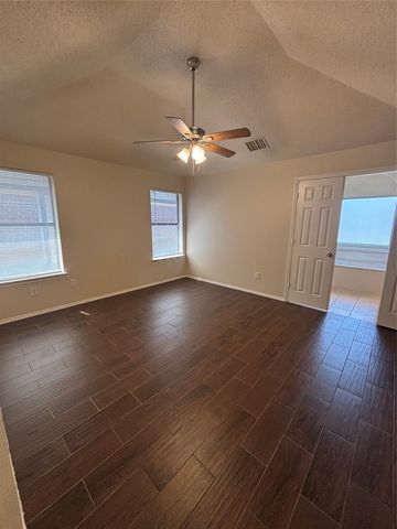1615 Ariel Drive, Mesquite, TX 75181