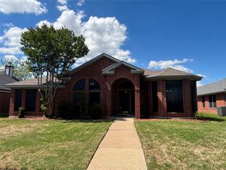 1615 Ariel Drive, Mesquite, TX 75181