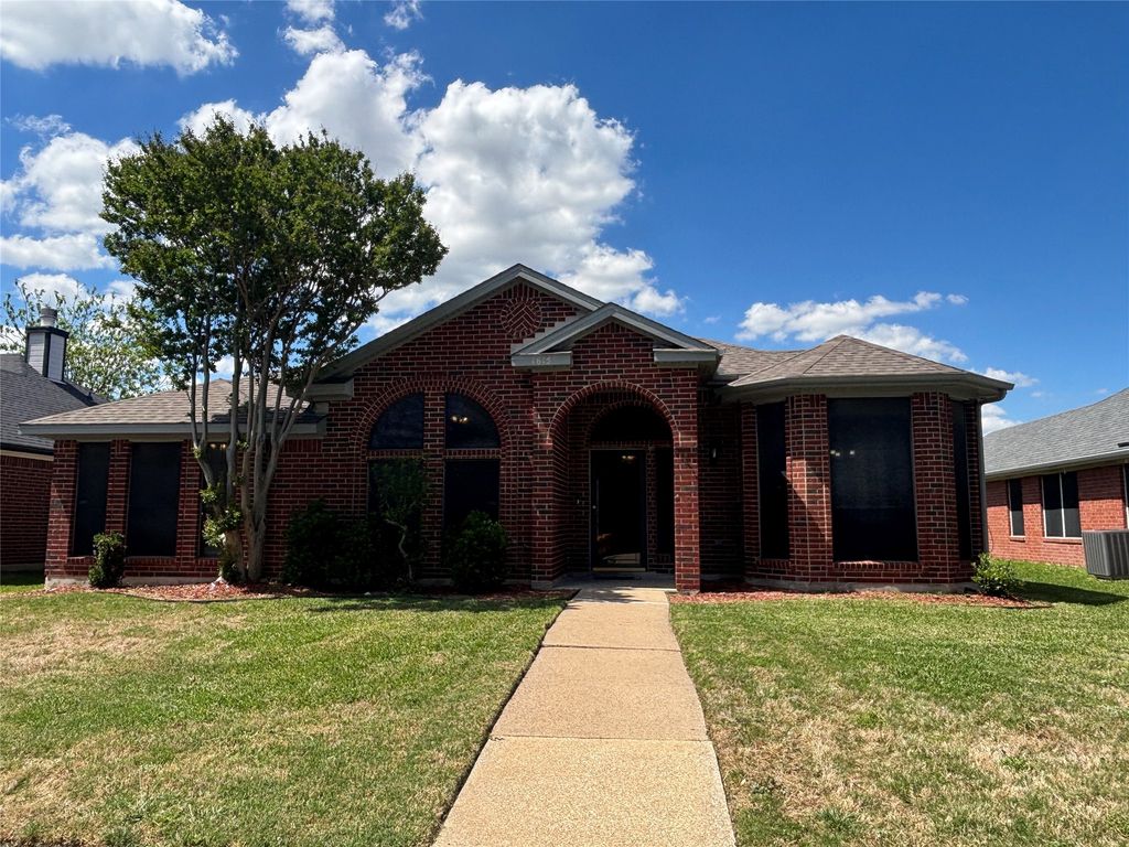 1615 Ariel Drive, Mesquite, TX 75181