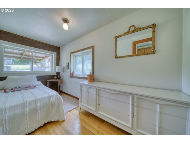 69723 NICOLAI CUTOFF Rd, Rainier, OR 97048