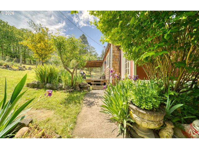 69723 NICOLAI CUTOFF Rd, Rainier, OR 97048