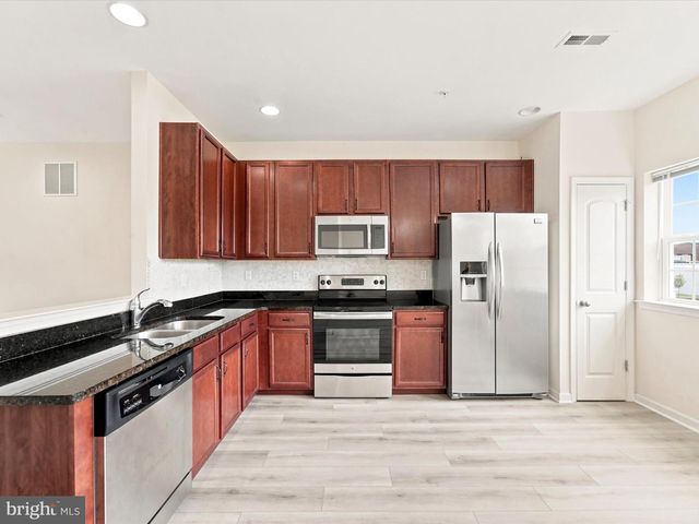 145 MERCER CT, Fairless Hills, PA 19030