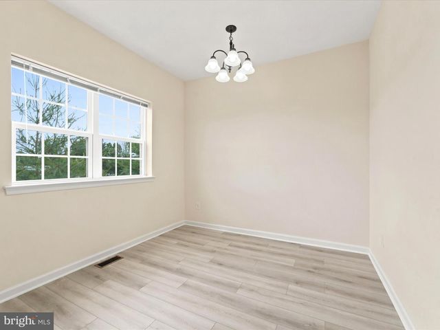 145 MERCER CT, Fairless Hills, PA 19030