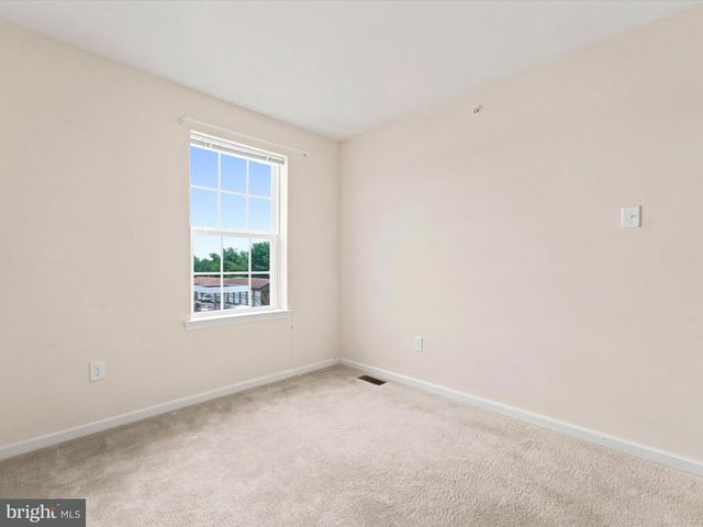 145 MERCER CT, Fairless Hills, PA 19030