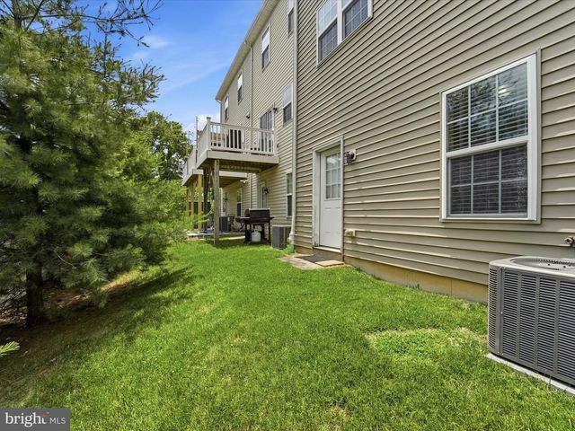 145 MERCER CT, Fairless Hills, PA 19030