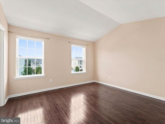 145 MERCER CT, Fairless Hills, PA 19030