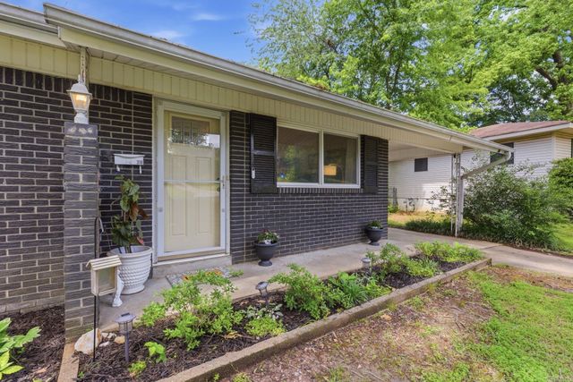 318 Ellis Drive, Little Rock, AR 72205