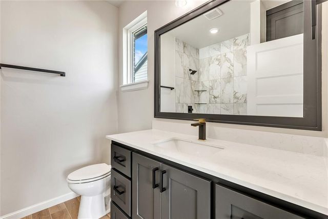 642 Grand Sycamore Drive, Washington, OK 73093