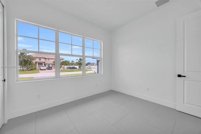 121 SW Sea Lion Road, Port St. Lucie, Port St Lucie, FL 34953
