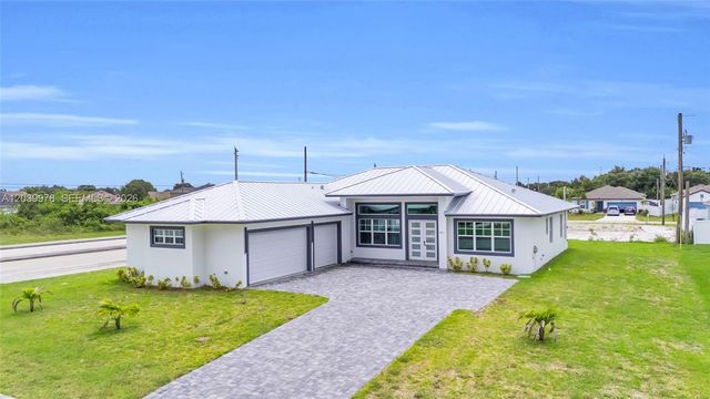 121 SW Sea Lion Road, Port St. Lucie, Port St Lucie, FL 34953