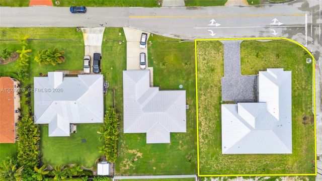 121 SW Sea Lion Road, Port St. Lucie, Port St Lucie, FL 34953