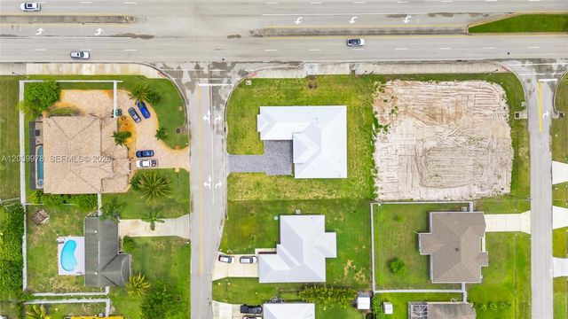 121 SW Sea Lion Road, Port St. Lucie, Port St Lucie, FL 34953