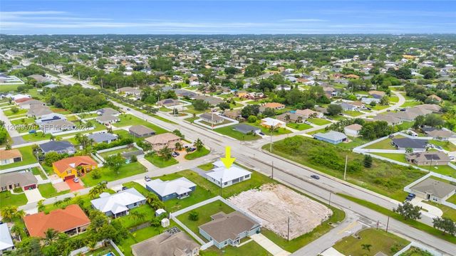 121 SW Sea Lion Road, Port St. Lucie, Port St Lucie, FL 34953