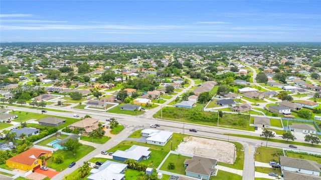 121 SW Sea Lion Road, Port St. Lucie, Port St Lucie, FL 34953