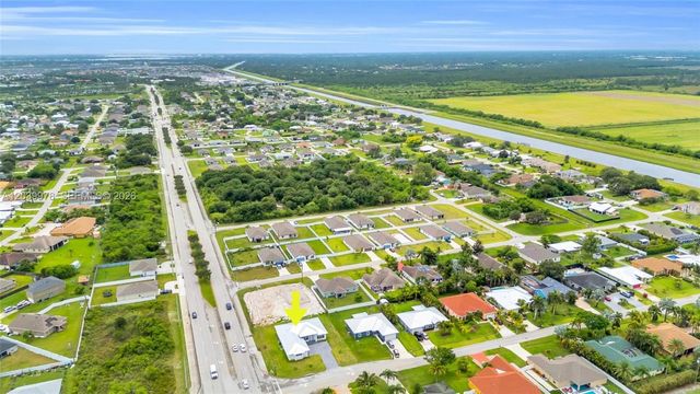 121 SW Sea Lion Road, Port St. Lucie, Port St Lucie, FL 34953