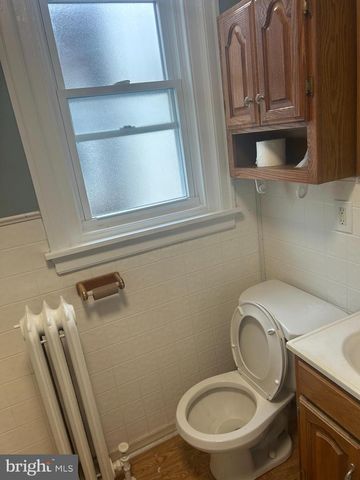 5429 N FRONT STREET, Philadelphia, PA 19120