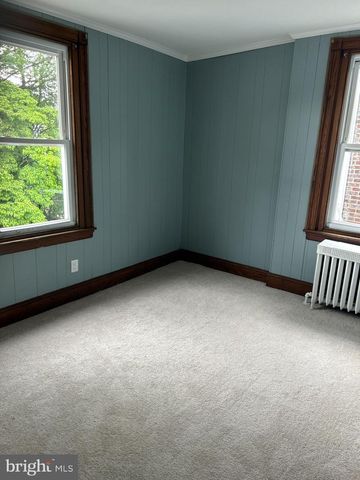 5429 N FRONT STREET, Philadelphia, PA 19120