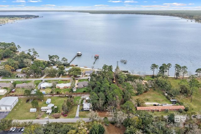 0 5th Street, Lillian, AL 36549