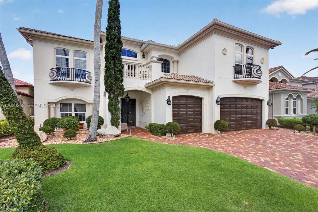 111 Abondance Drive, Palm Beach Gardens, FL 33410