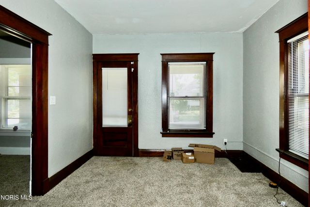 2013 Caledonia Street, Toledo, OH 43605