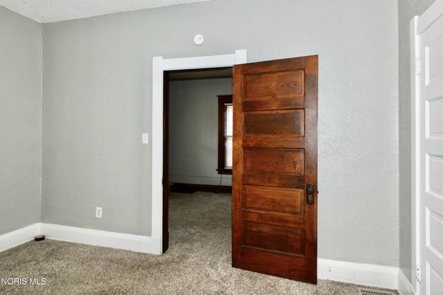 2013 Caledonia Street, Toledo, OH 43605