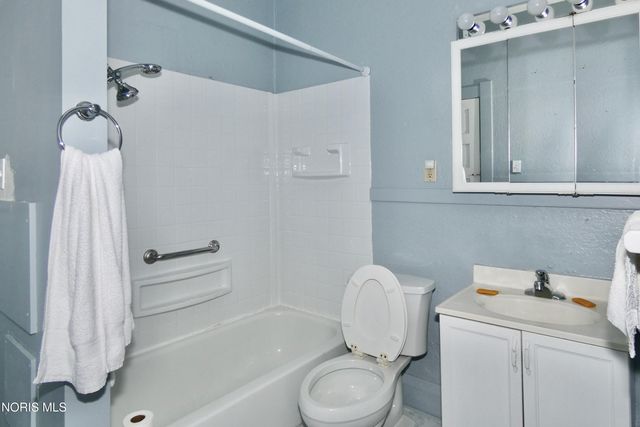 2013 Caledonia Street, Toledo, OH 43605