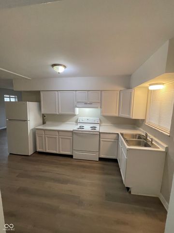 2948 Roberta Drive, Indianapolis, IN 46222