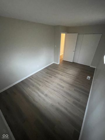 2948 Roberta Drive, Indianapolis, IN 46222