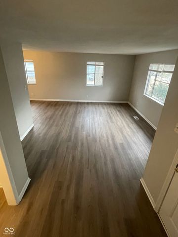 2948 Roberta Drive, Indianapolis, IN 46222