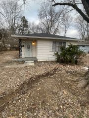2948 Roberta Drive, Indianapolis, IN 46222