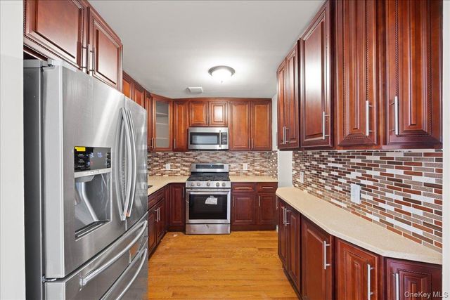 2284 Atlantic Avenue, Brooklyn, NY 11233