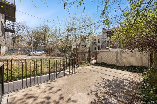2284 Atlantic Avenue, Brooklyn, NY 11233